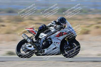 media/Nov-16-2025-Race Pace (Sun) [[8c5fa54630]]/Verified Riders/3-Turn 14 (1045am)/